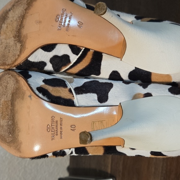 Valentino Garavani Pony Hair Heels EURO 40/US 9 - Picture 5 of 6